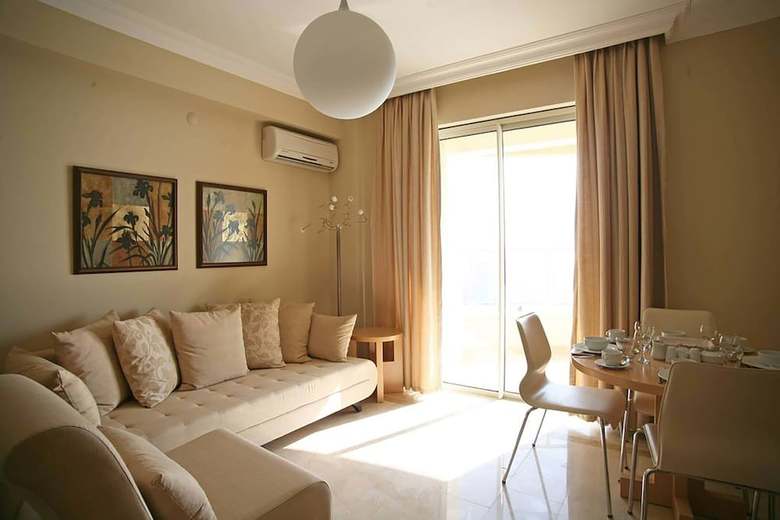 Apartment 1 Bedroom In Goldcity