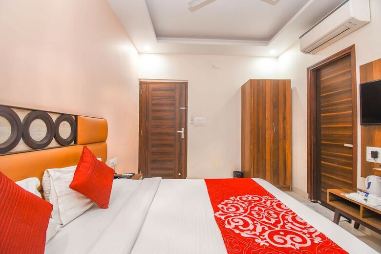 Hotel Reeve Inn