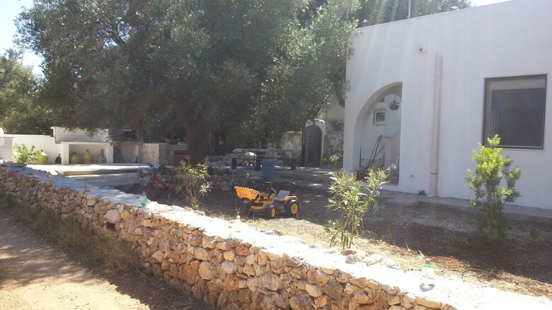 Trullo Alessandro E Villa Raffaela