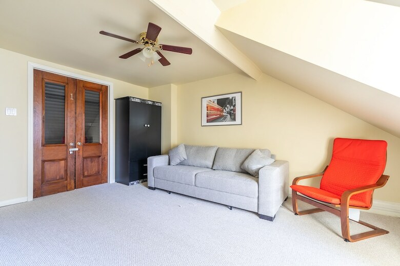 Gorgeous 4 Bedroom Heritage House