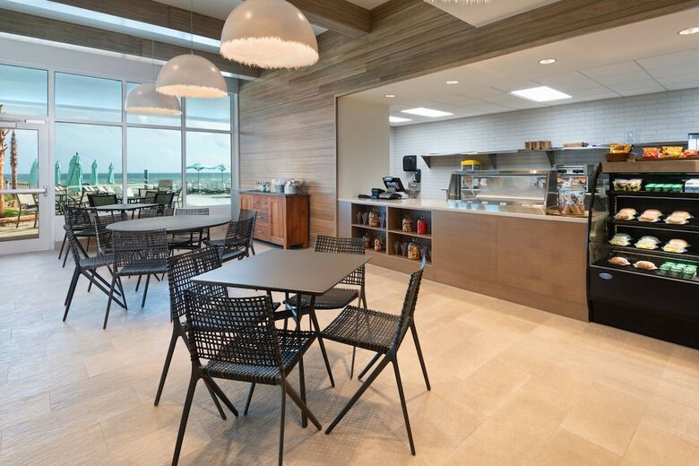 Hotel Springhill Suites By Marriott Panama City Beach Beachfront