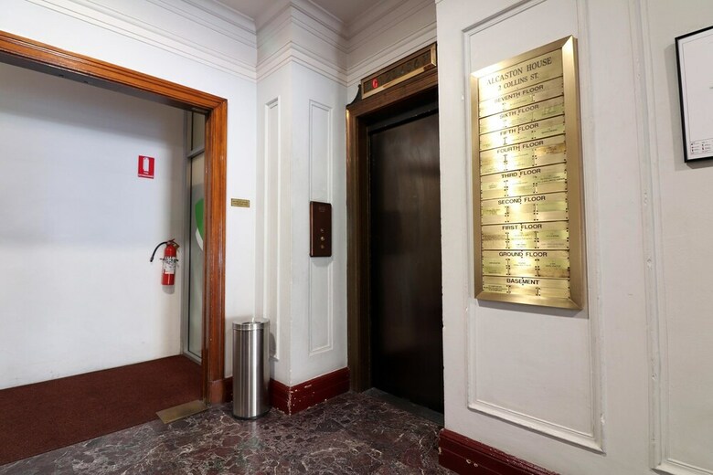 Apartamentos Alcaston House - Rejuvenate Stays