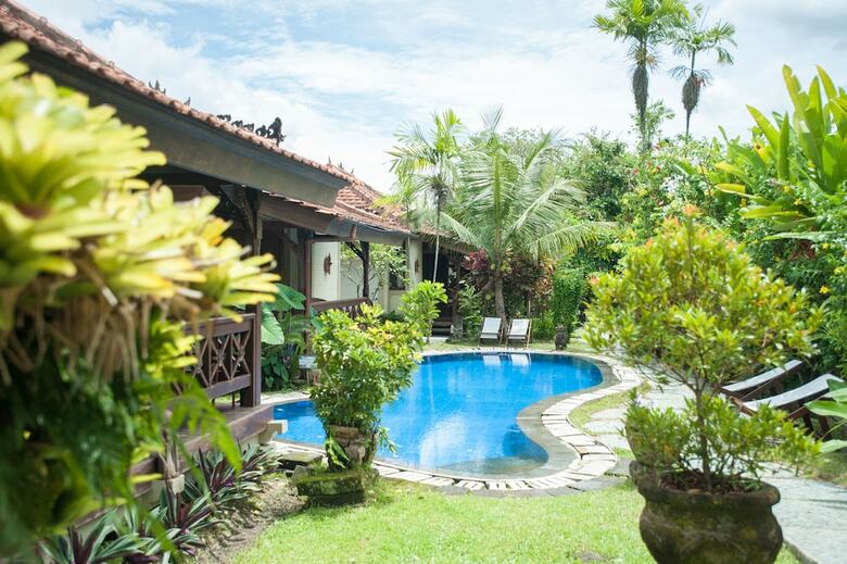 Bed & Breakfast Villa Chempaka