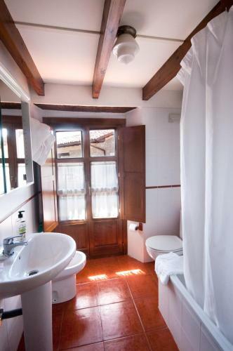 Apartamentos El Cueto De Los Collado