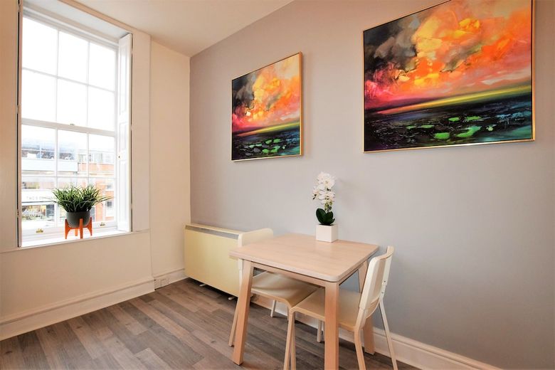 Apartamentos The Queensdale - Yourapartment