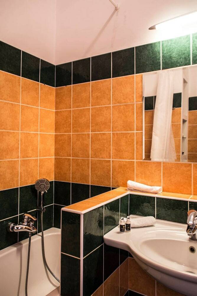 Exclusive Apartment In The Center With River View