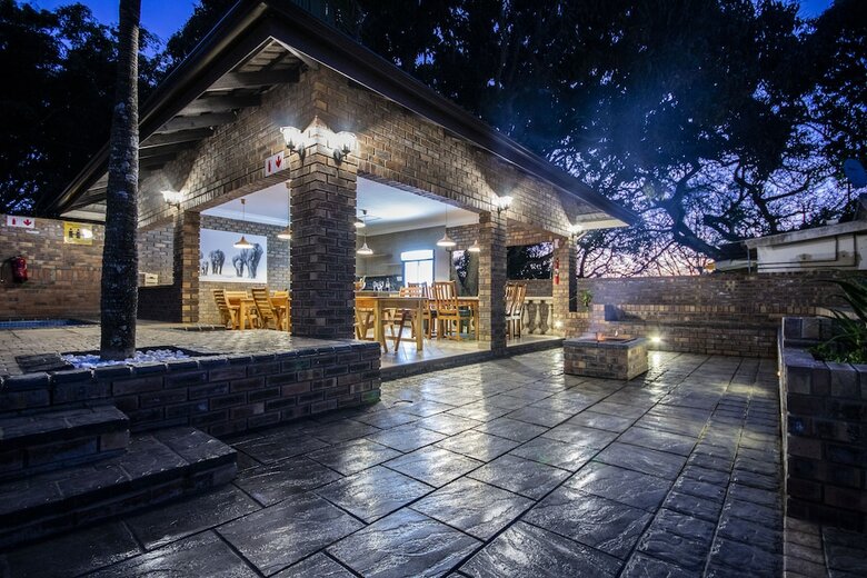 Hotel St Lucia Livingston Lodge