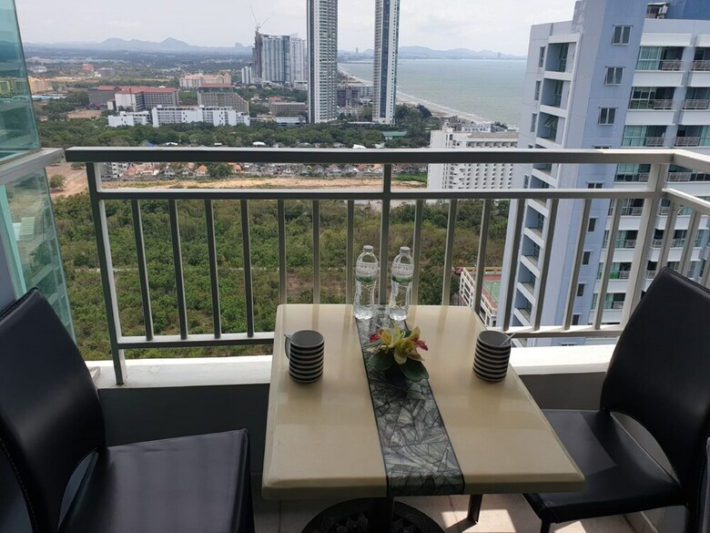 Kosin Beach Room Pattaya