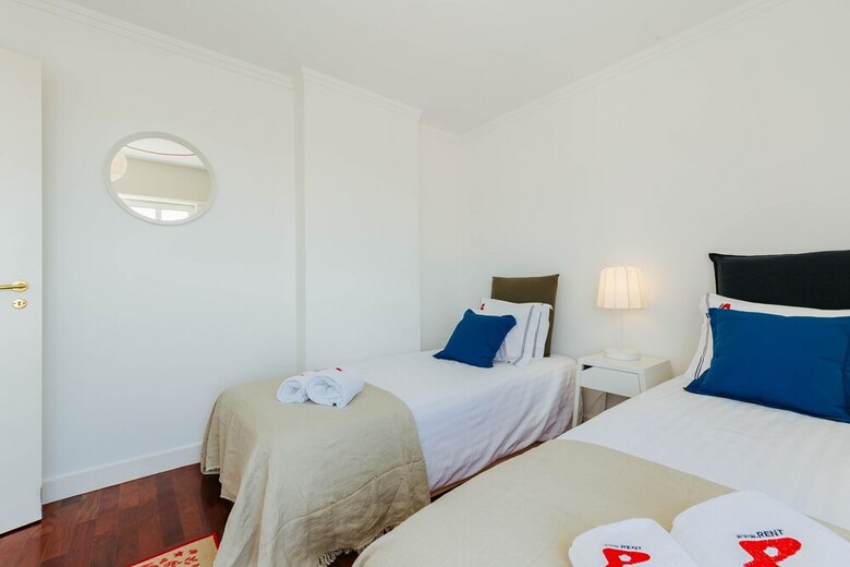 Apartamentos Rent4rest Lisbon Graca River View