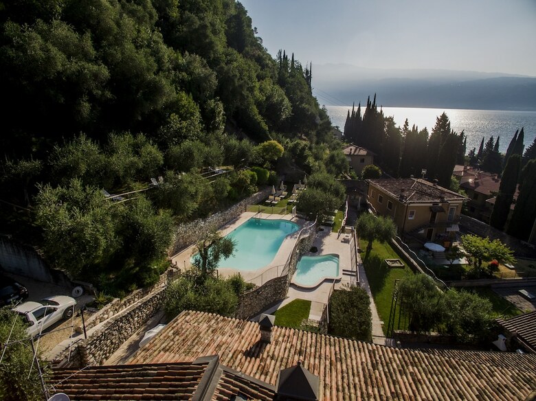 Apartamento Borgo Alba Chiara