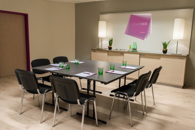 Fourside Hotel & Suites Vienna