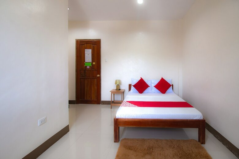 Junie Pension House
