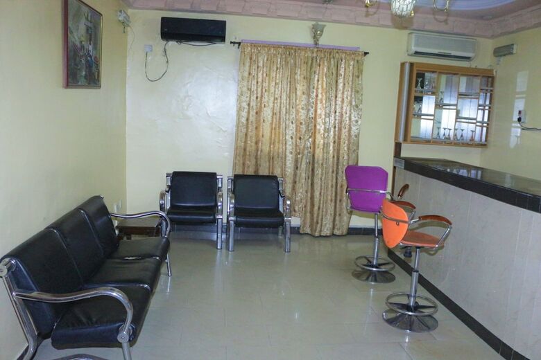 Hotel Chisam Suites