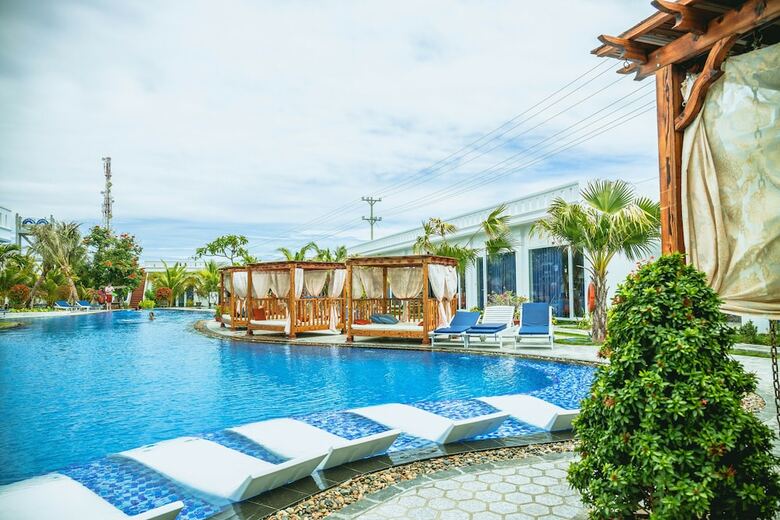 Suoi Tien Hills Hotel
