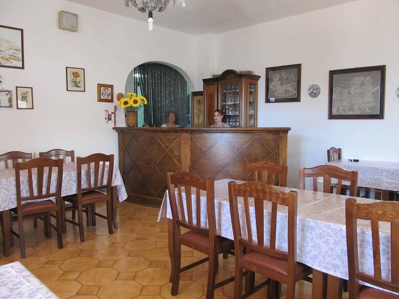 Hotel Casa Adolfo Ischia