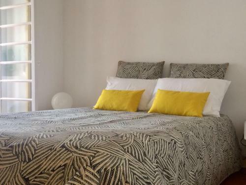 Apartamentos Sant'ana Guest House