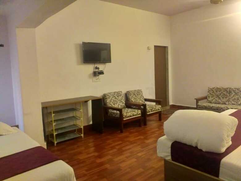 Bed & Breakfast Shaheer Hospitality 111