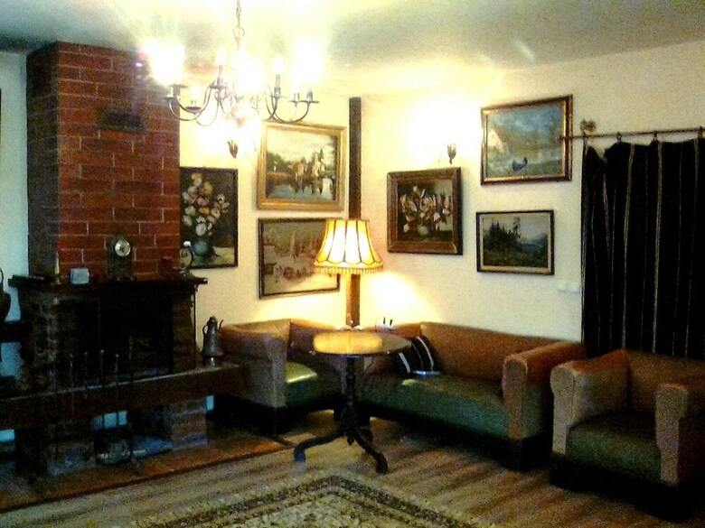 Hotel Leyla Guesthouse Castel