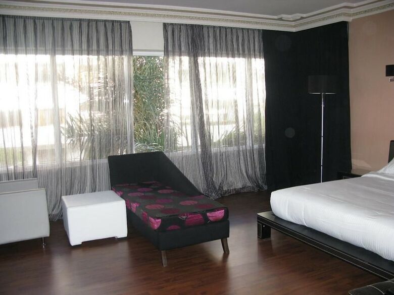 Mihad Hotel