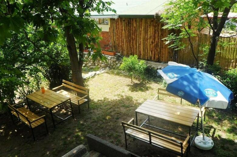 Hotel Arya Holiday Houses