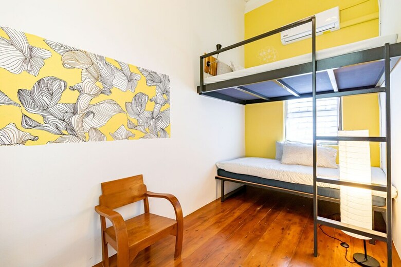 Hostal Lyns Home Boutique Hostel