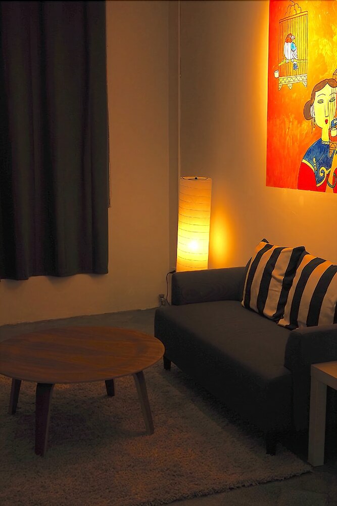 Hostal Lyns Home Boutique Hostel