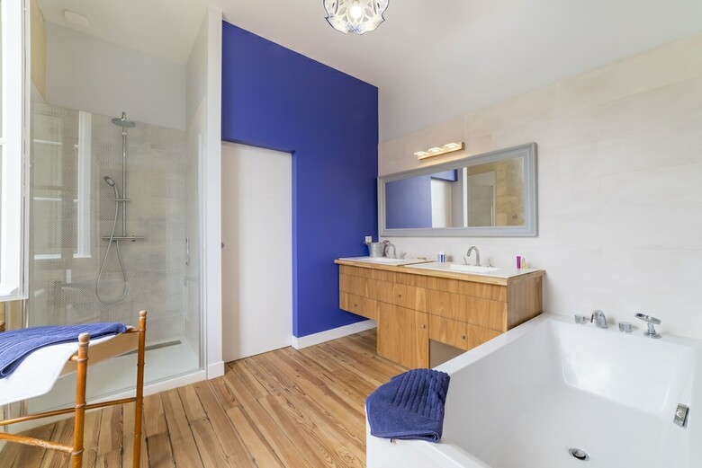 Hotel Chambres D'h�tes La Bastane