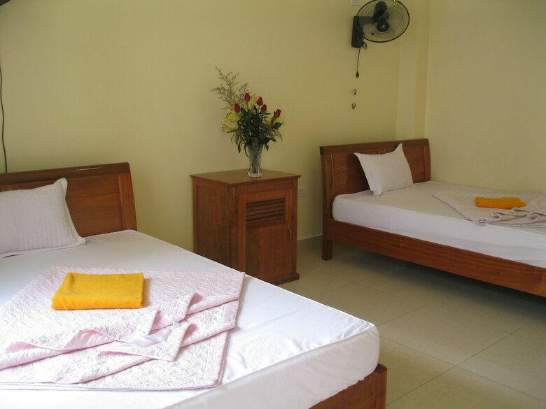 Hostal Full Moon Party Hotel - Hostel