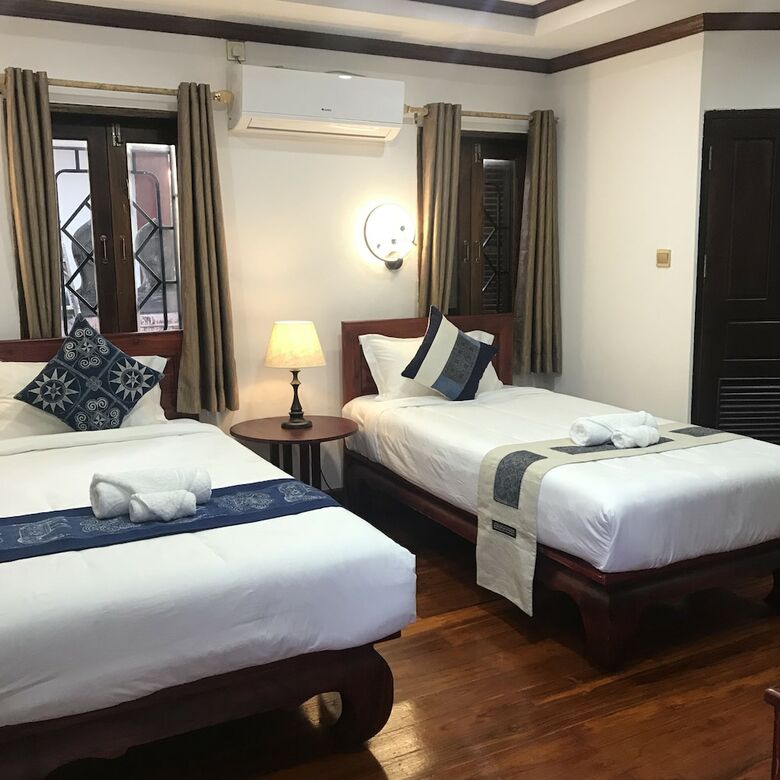Wisdom Mystery Hotel