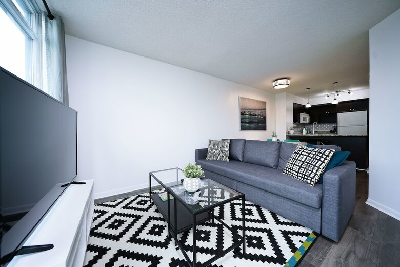The Yonge Boutique Suites