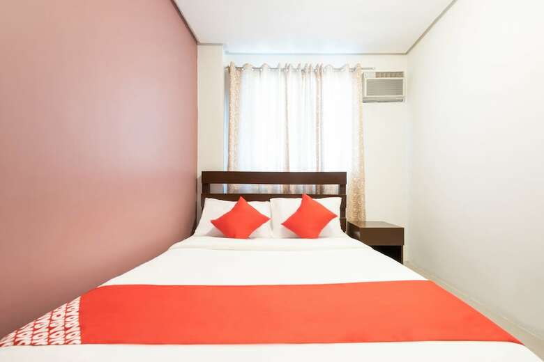 Oyo 121 Nakpil Hotel