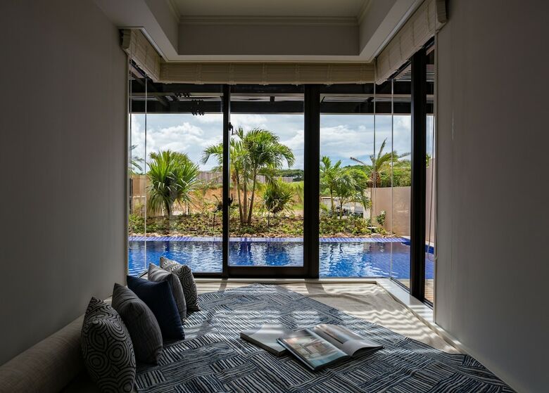 Hotel Shigira Mirage