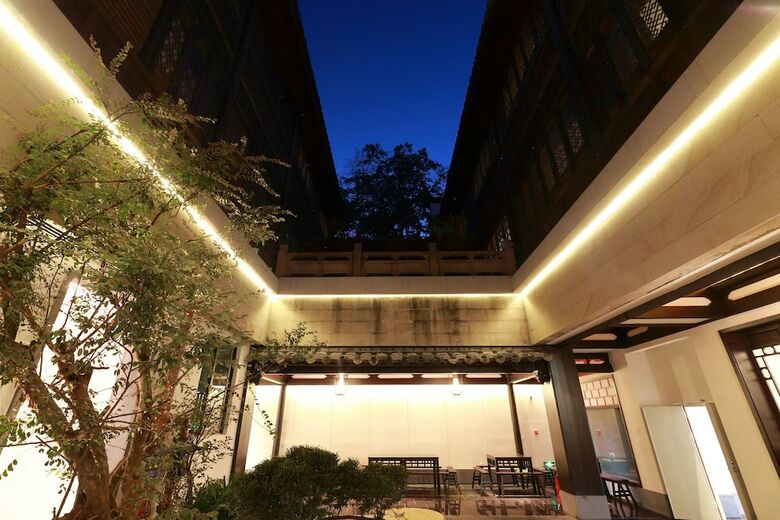 Shuxiang Wenru Hotel