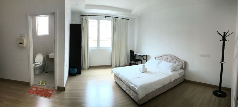 Hostal Island Hostel