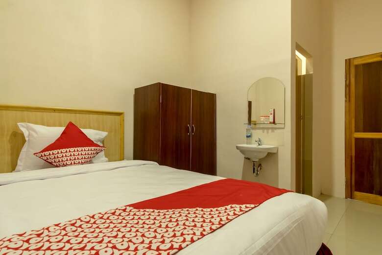 Hostal Oyo 355 Fella Homestay