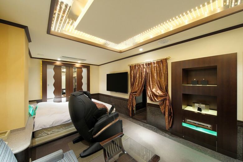 Hotel Cherena - Adult Only
