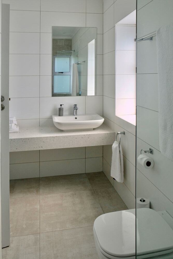 Hotel Gardenview Guest House