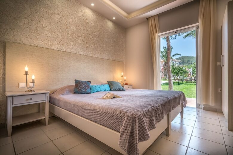 Hotel Aeolos Boutique Resort And Suites