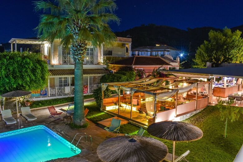 Hotel Aeolos Boutique Resort And Suites