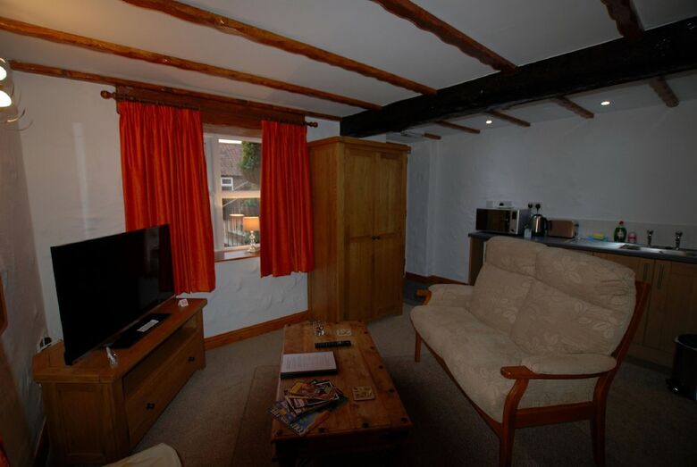 Bed & Breakfast Home Farm & Lodge