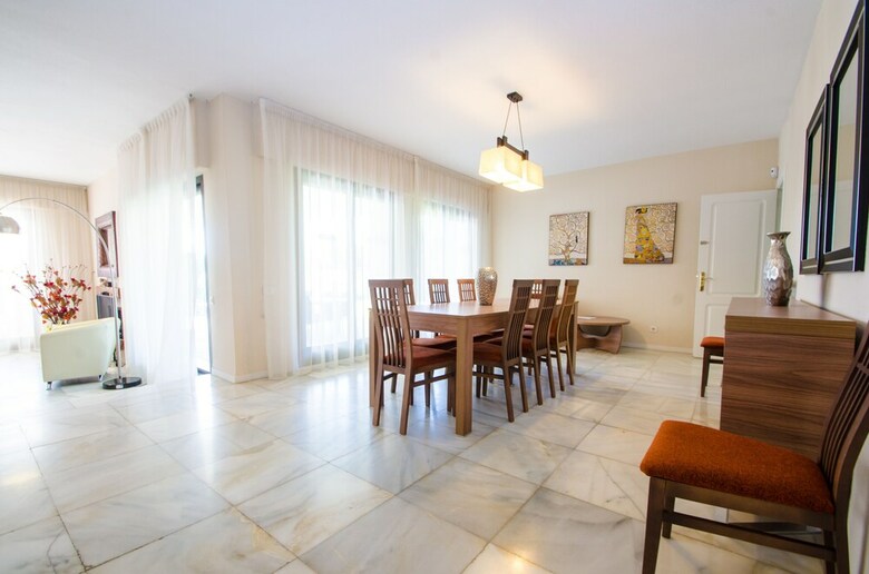 Anfitrion Villas & Suites