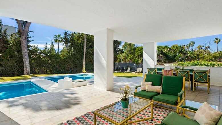 Anfitrion Villas & Suites