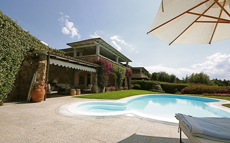 Villa Sa Pedra's House