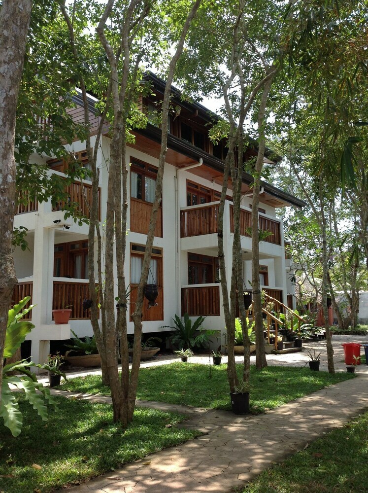 Hotel Pahiluna Guesthouse