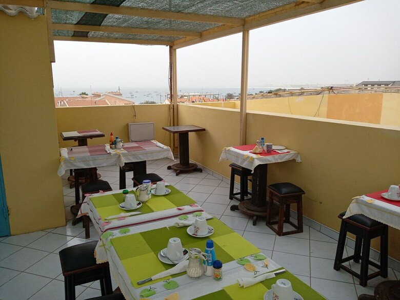 Hotel Holiday B&B