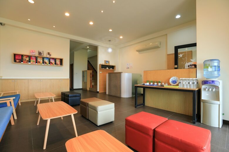 Hotel Happylodge