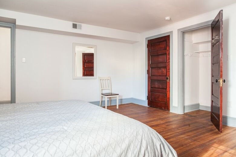 Apartamentos City Center Philly Brownstone