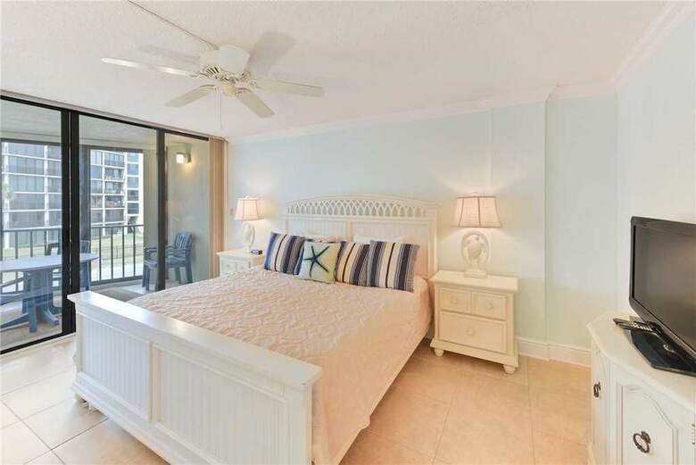 Captains Quarters 218 - Two Bedroom Condo