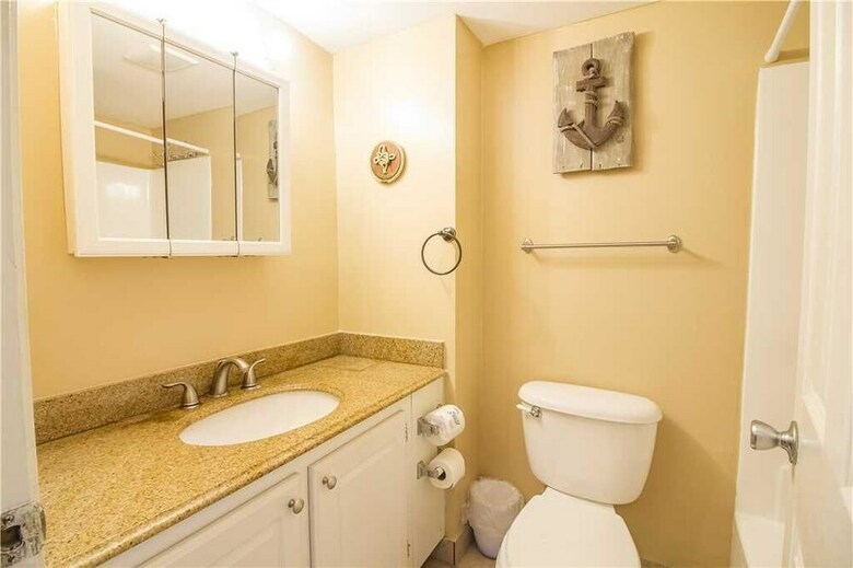 Beachers Lodge 307 - One Bedroom Condo