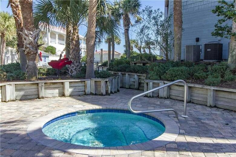 Hibiscus 303d - Two Bedroom Condo